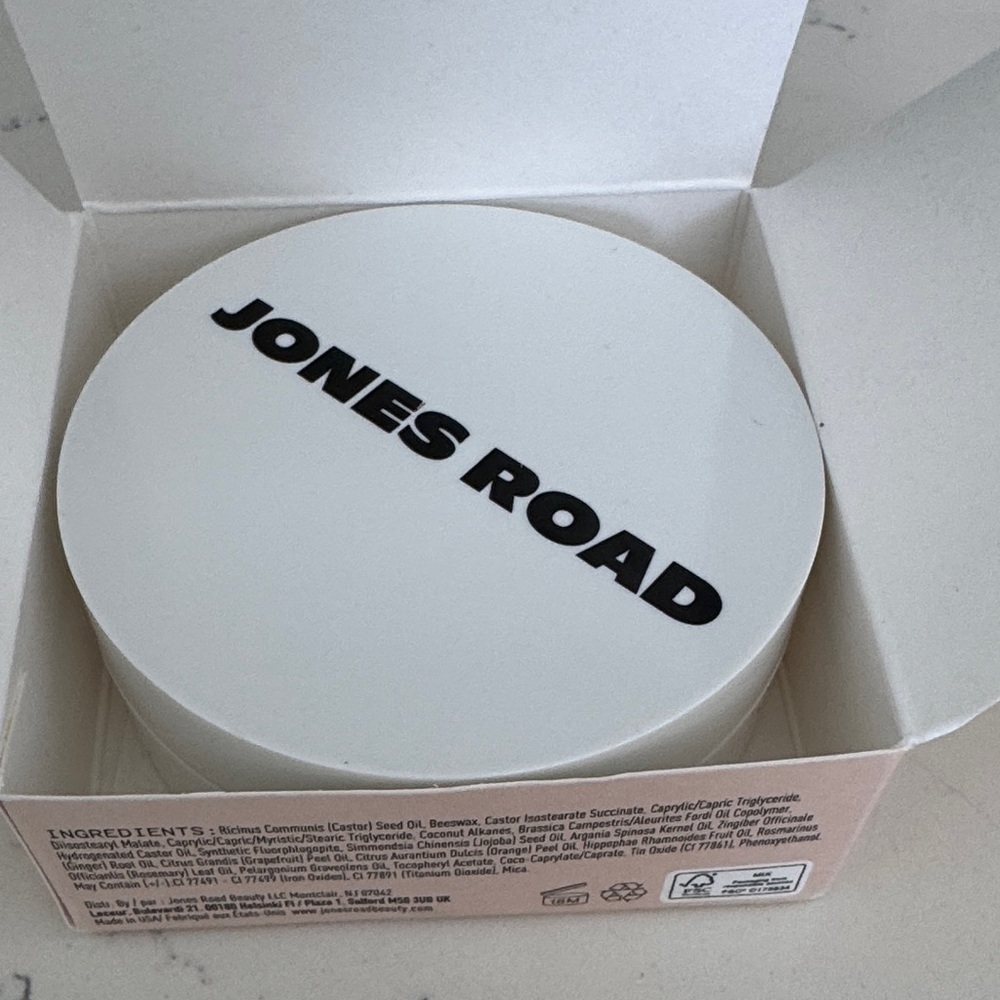 Jones Road Miracle Balm - Happy Hour - Picture 3 of 4